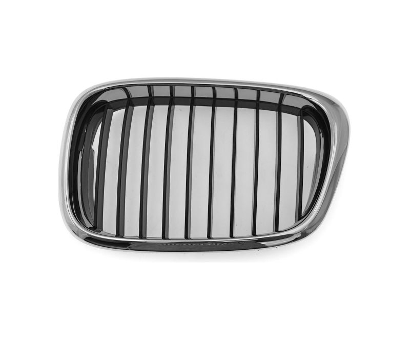 Решетка радиатора левая