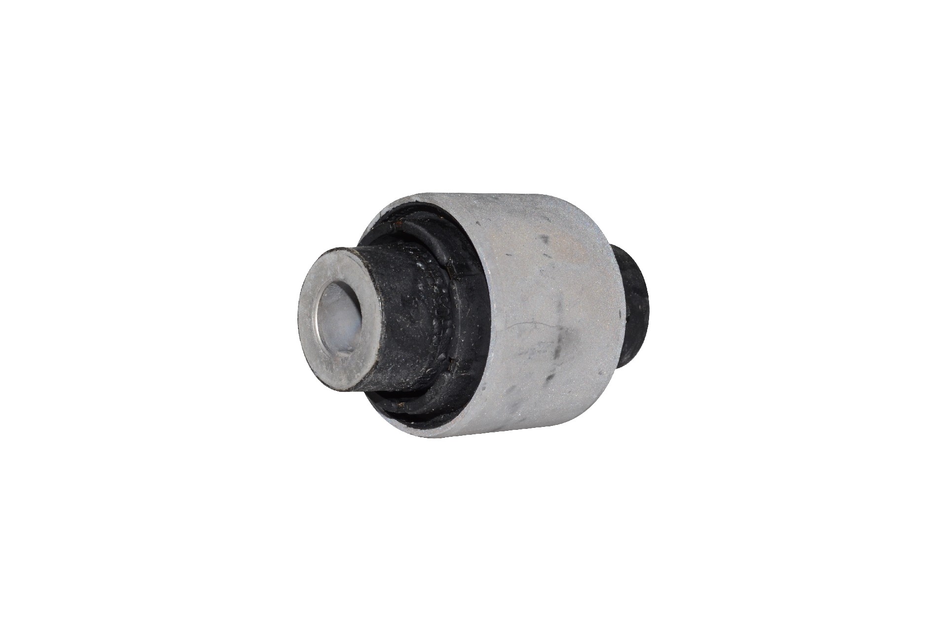 Сайлентблок тяги