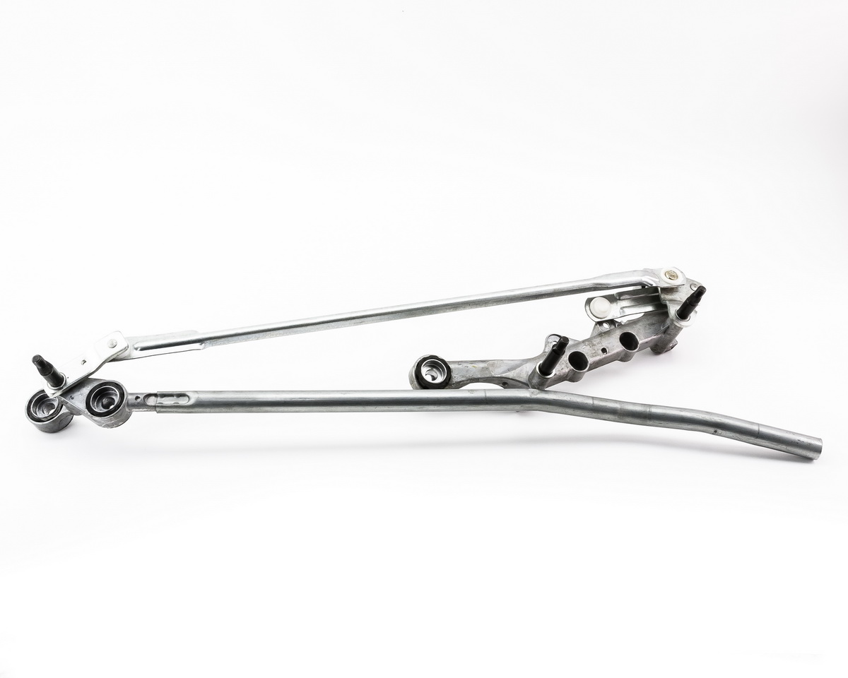 Трапеция стеклоочистителей