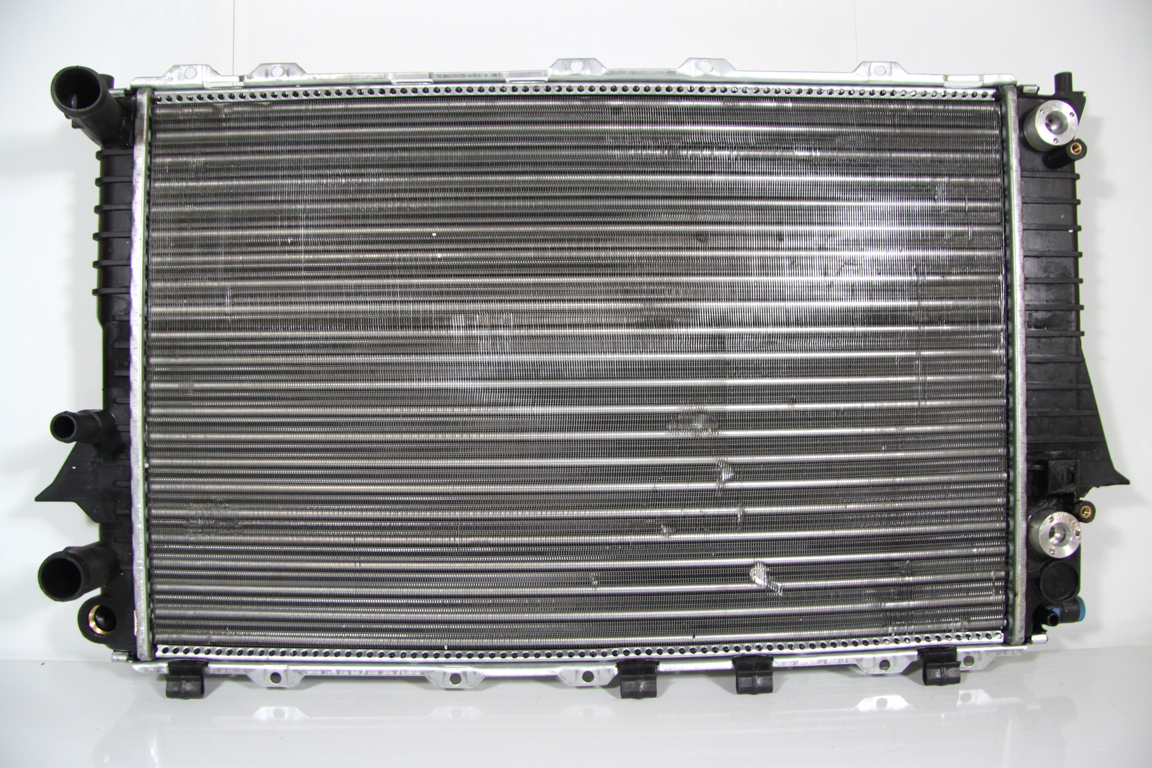 радиатор хонда аккорд 7 2. Ford focus 1 радиатор охлаждения. радиатор ford transit 2. радиатор охлаждения 2л. радиатор охлаждения audi 100 c4.