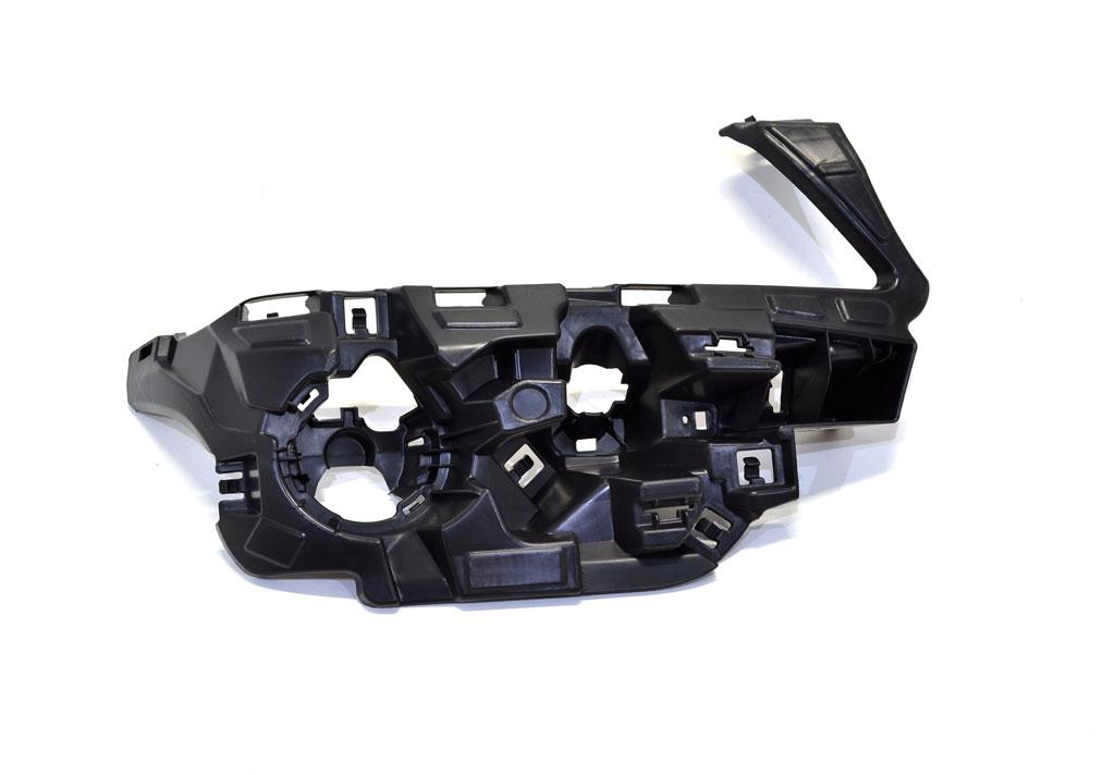 Кронштейн переднего бампера правый