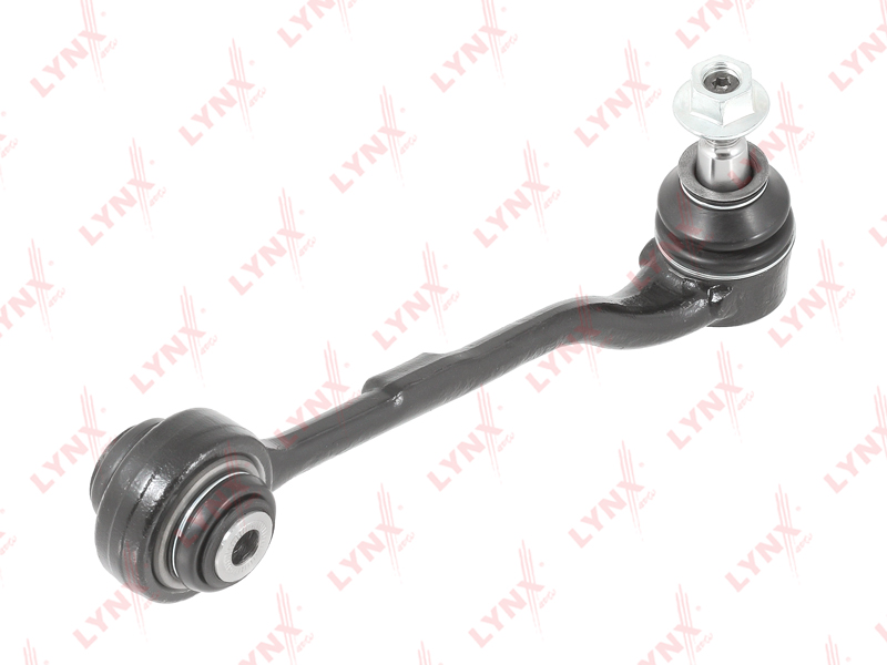 Рычаг передний