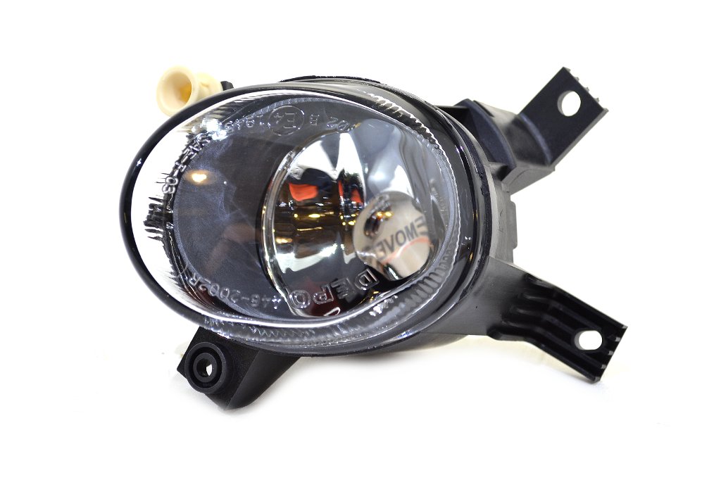 Фара противотуманная правая