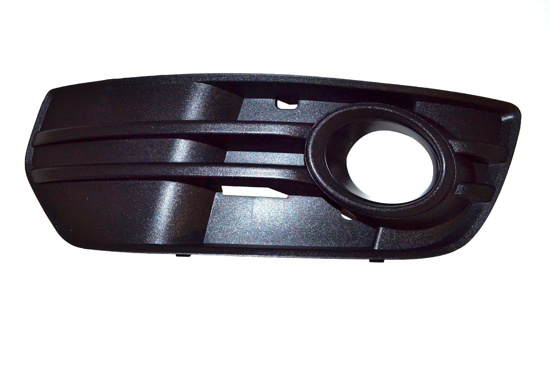 Решетка в бампер левая