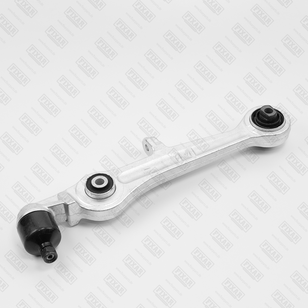 Рычаг передний нижний