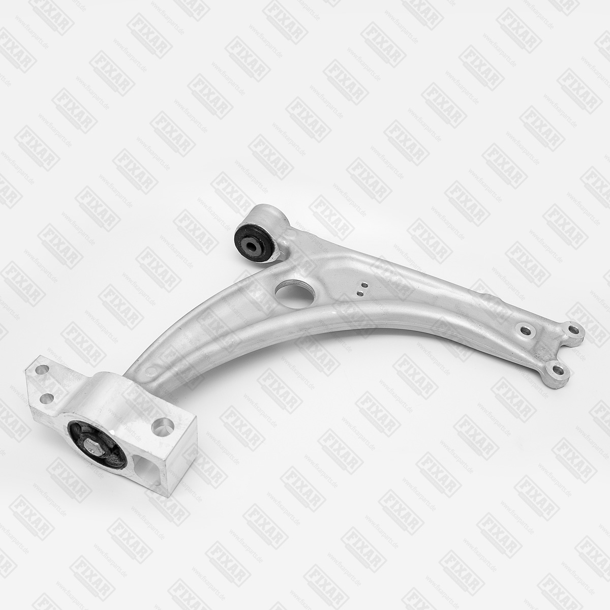 Рычаг передний