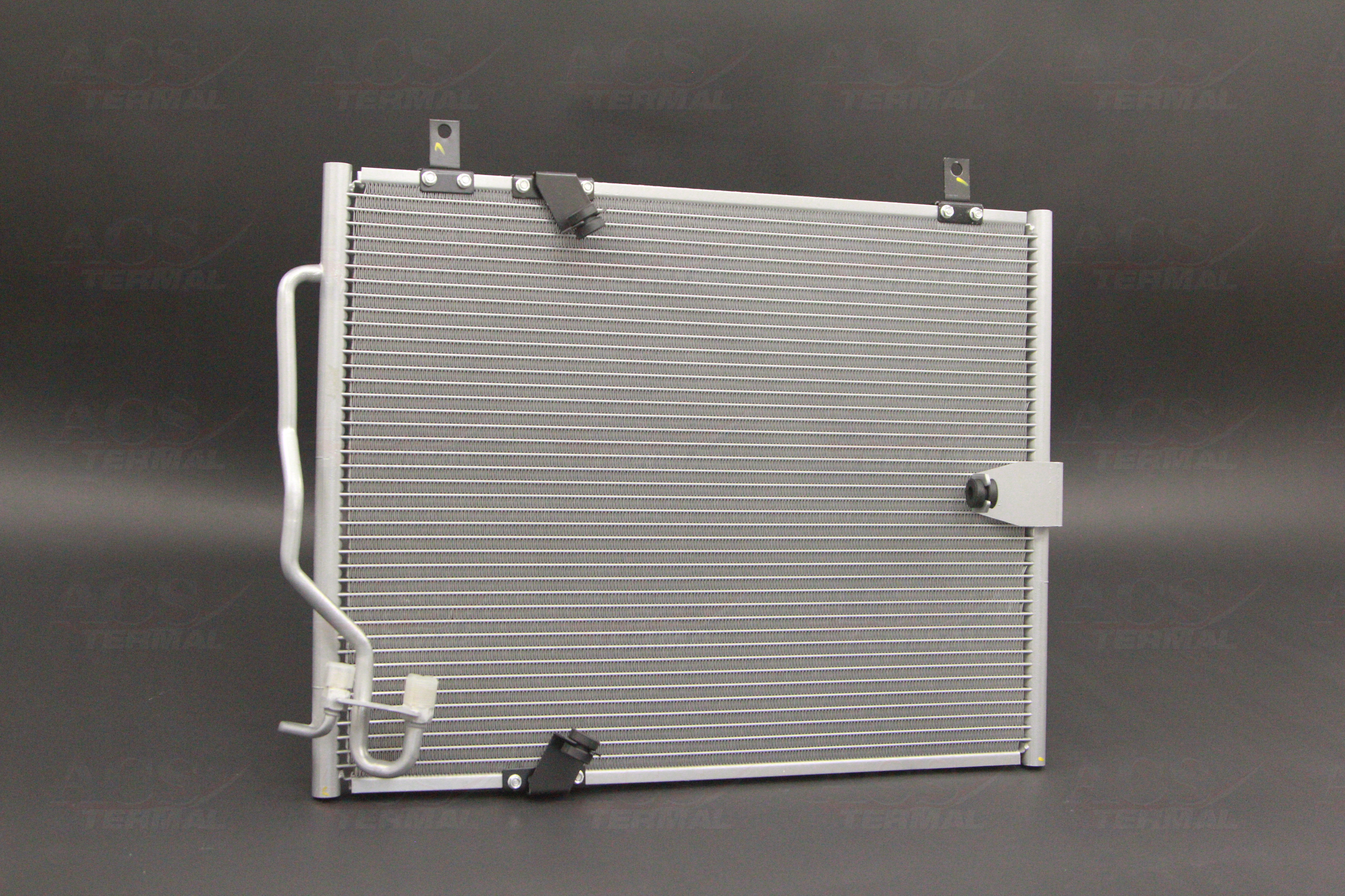 Радиатор кондиционера (конденсер)