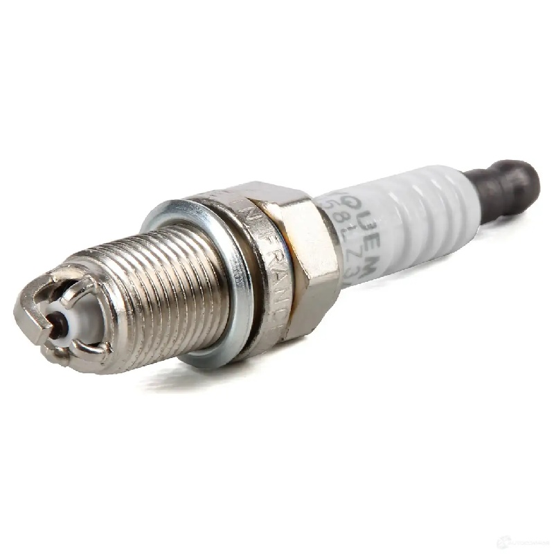 Свеча зажигания