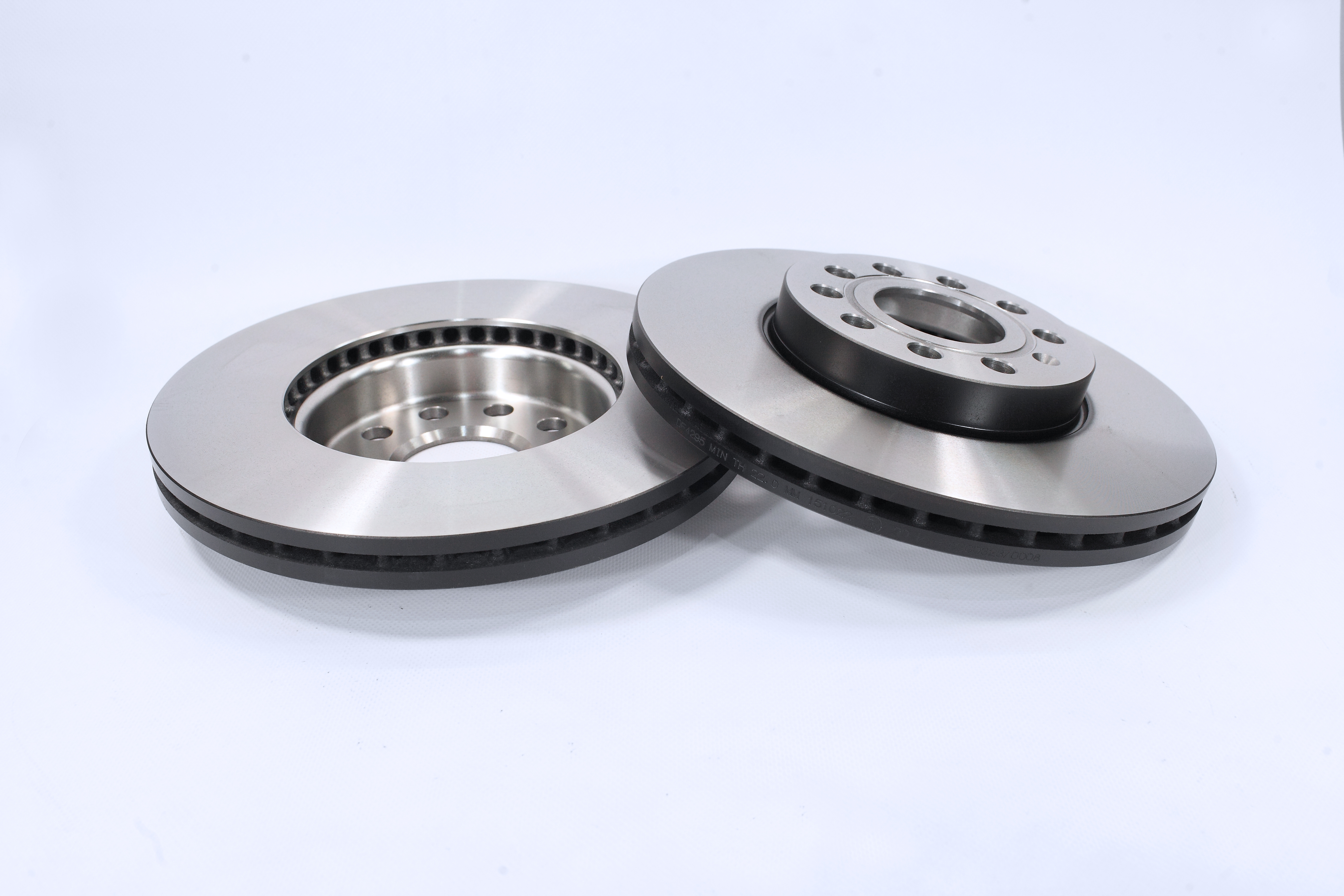 Диск тормозной передний вентилируемый