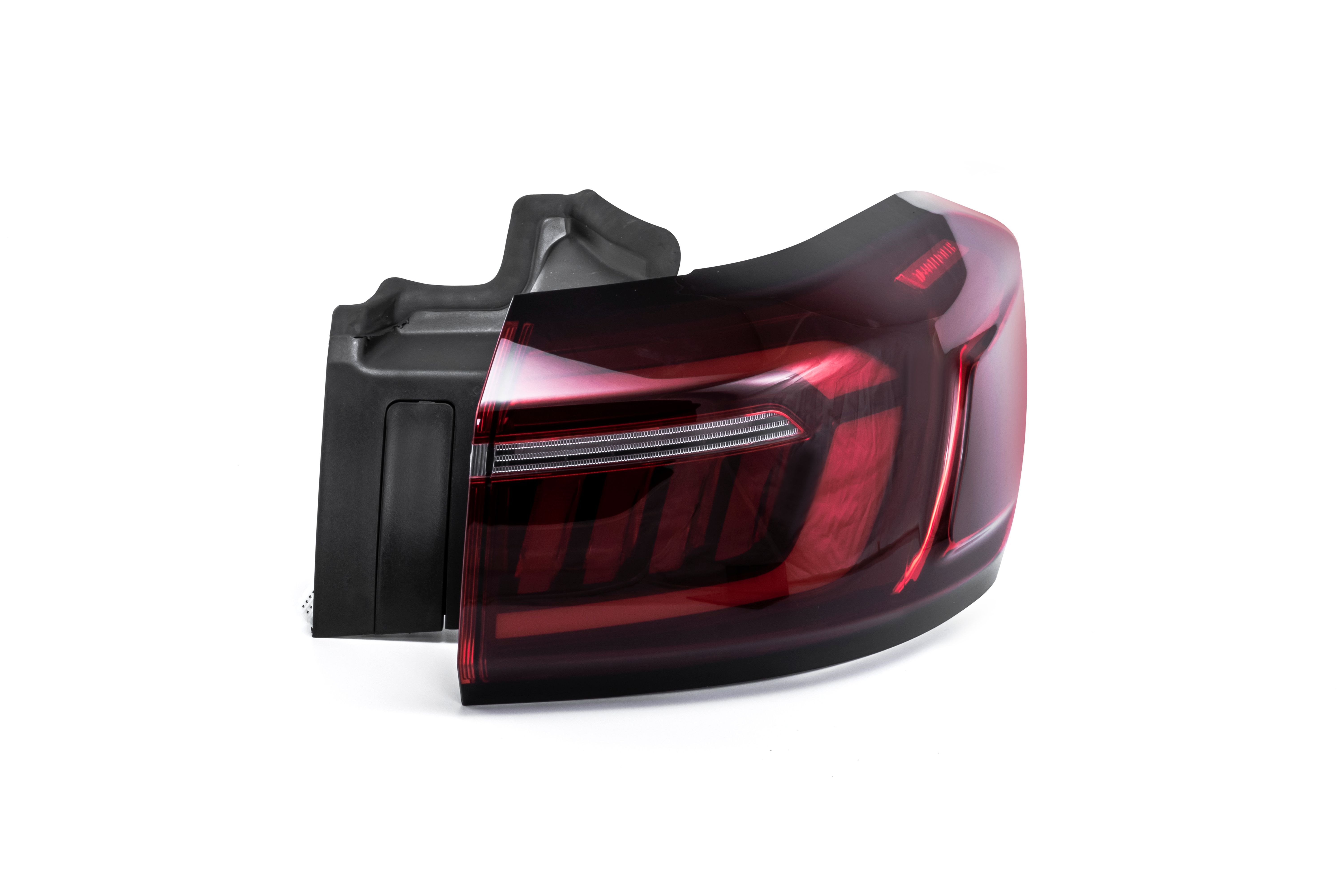 Фонарь задний наружный правый