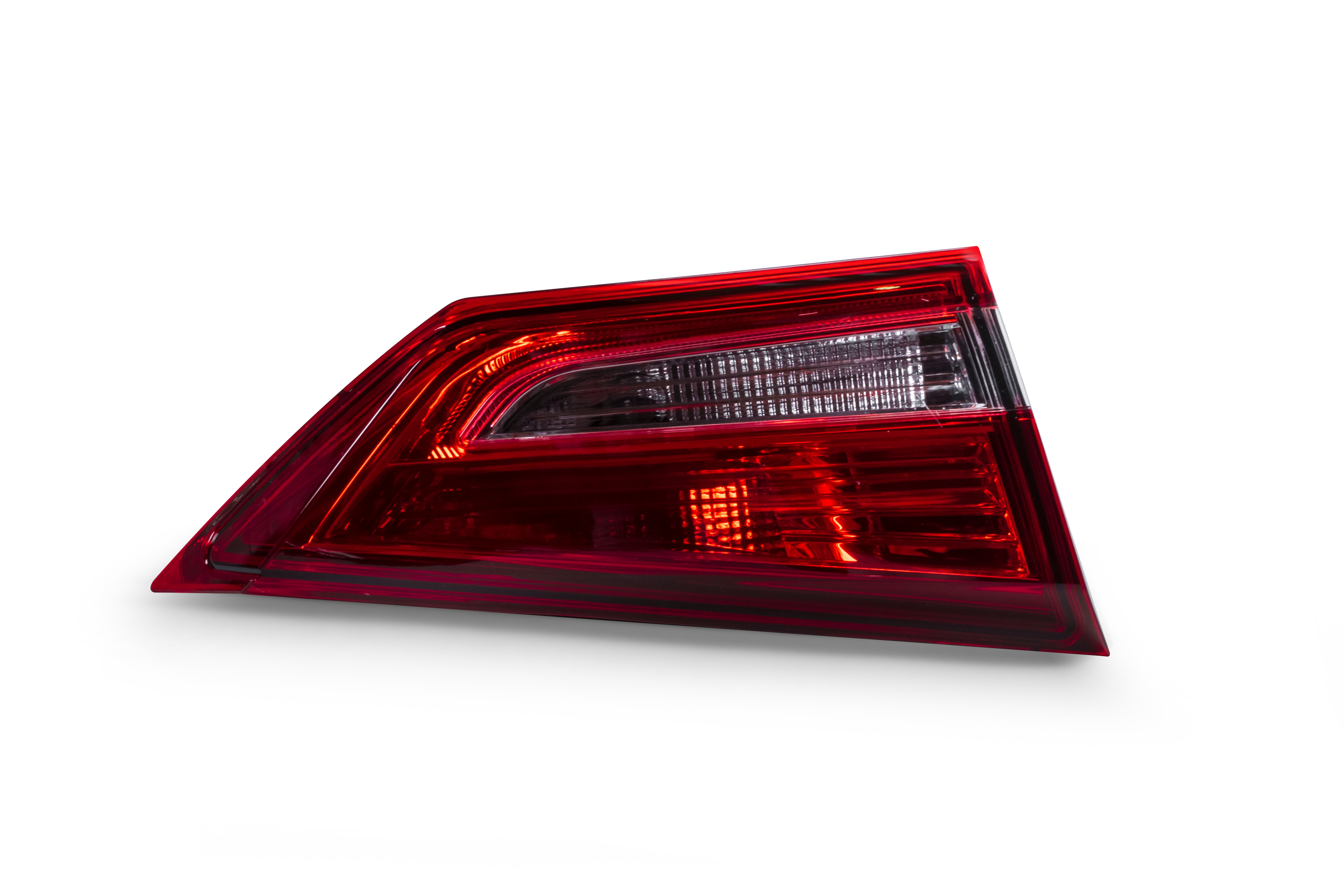 Фонарь задний внутренний левый