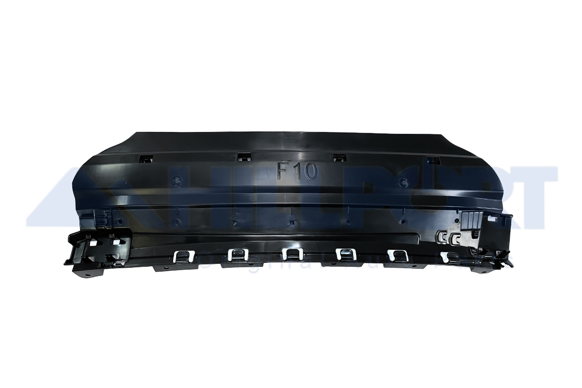 Направляющая заднего бампера