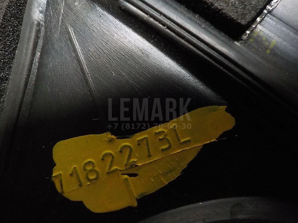 Уплотнитель стекла двери для  BMW X5 E70 2007-2013