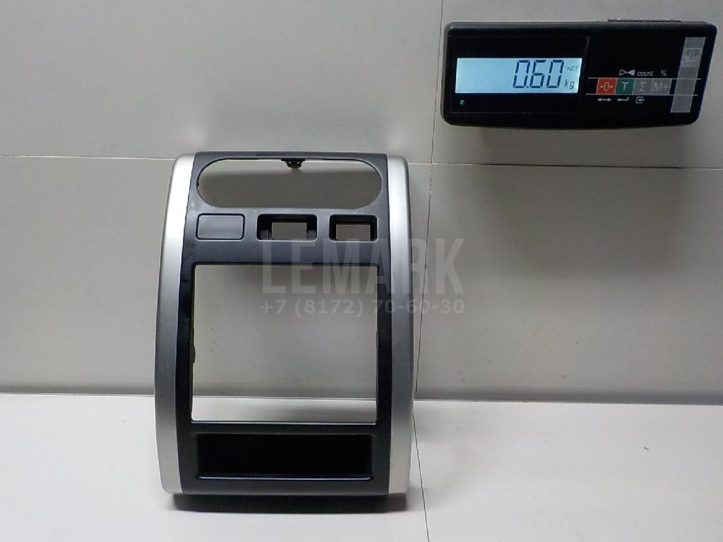 Накладка декоративная 682603UB2A Nissan