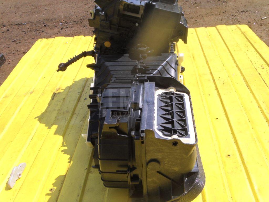 Корпус отопителя для  BMW 2-serie F22/F23/F87 2013-2020