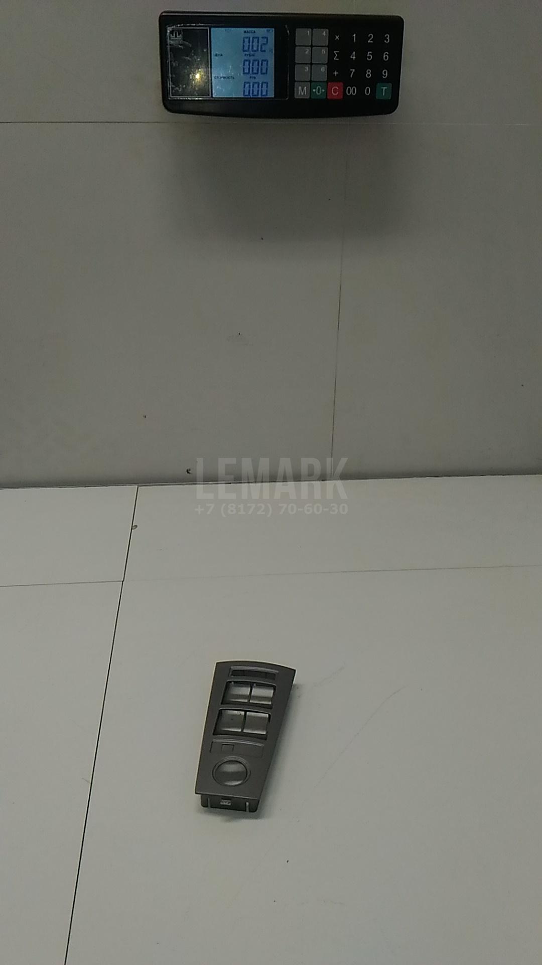 Накладка блока управления стеклоподъемниками