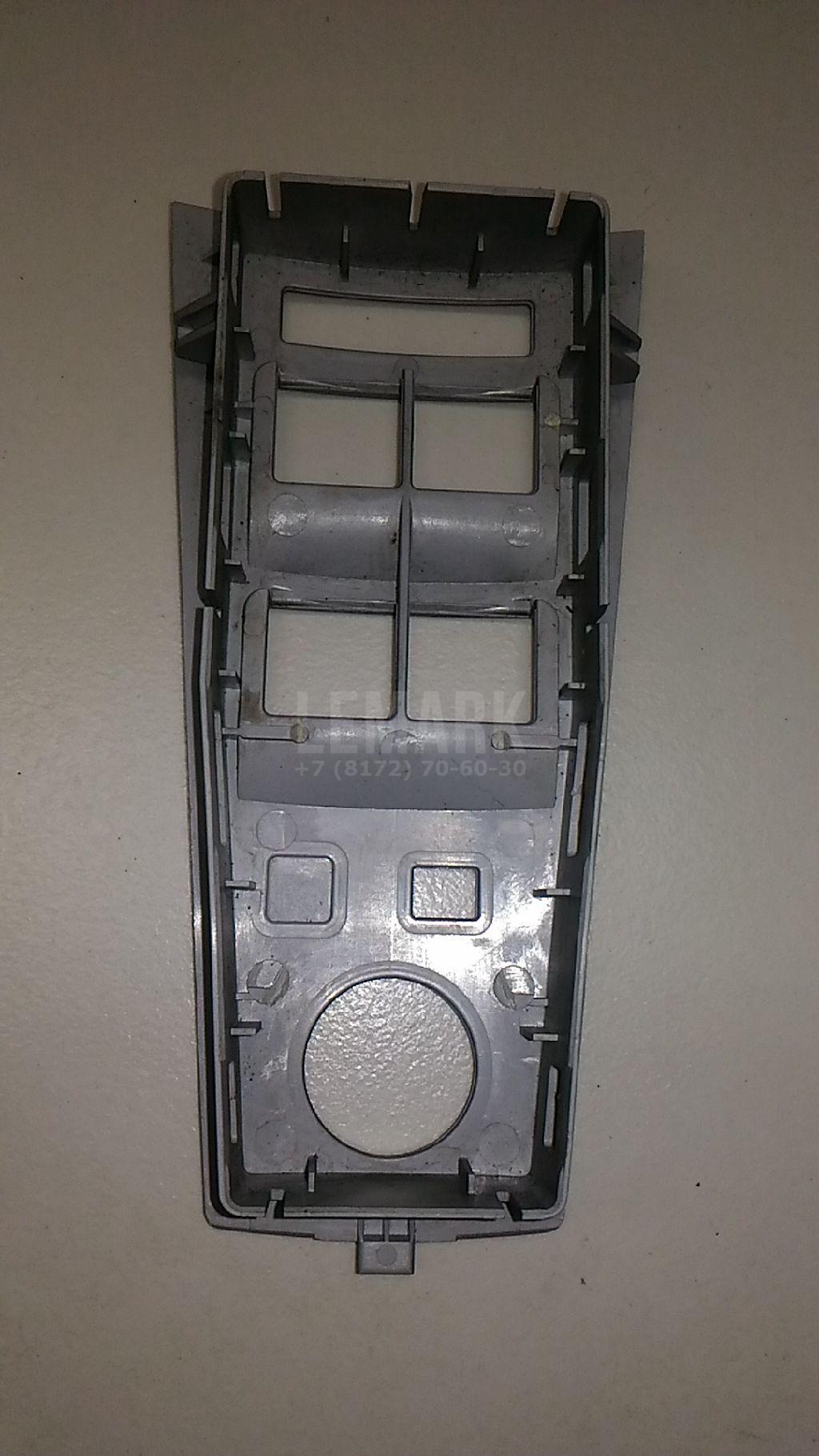 Накладка блока управления стеклоподъемниками для  BMW 5-serie E60/E61 2003-2009