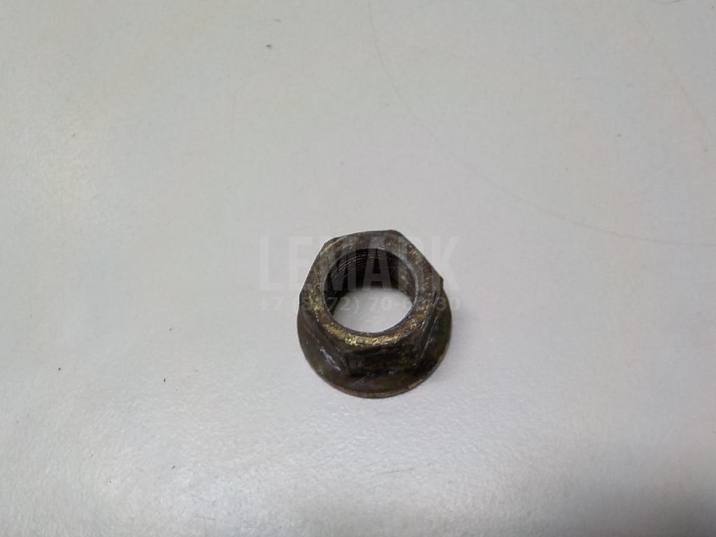 Гайка передней ступицы 402622Y000 Nissan