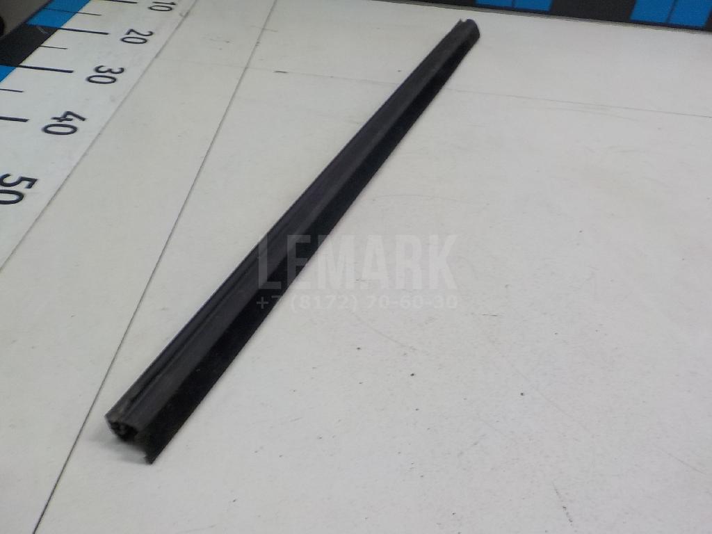 Накладка стекла заднего правого для  BMW 3-serie E90/E91 2005-2012