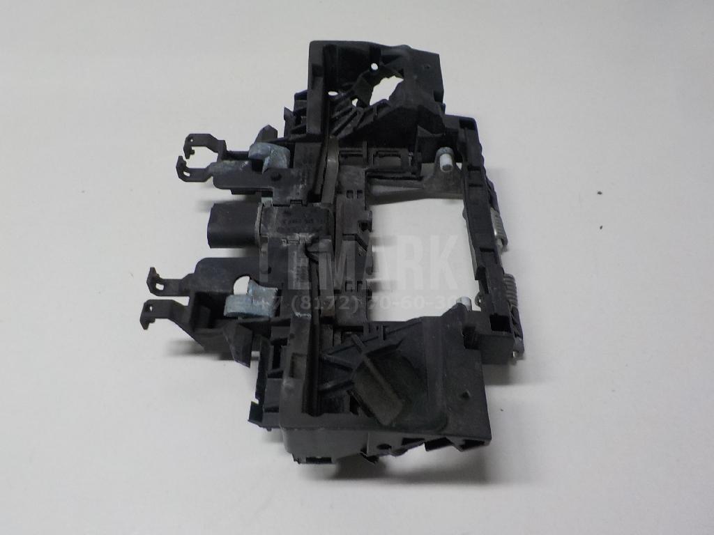 Кронштейн ручки для  BMW X1 E84 2009-2015