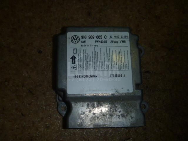 Блок управления AIR BAG 1K0909605C VAG