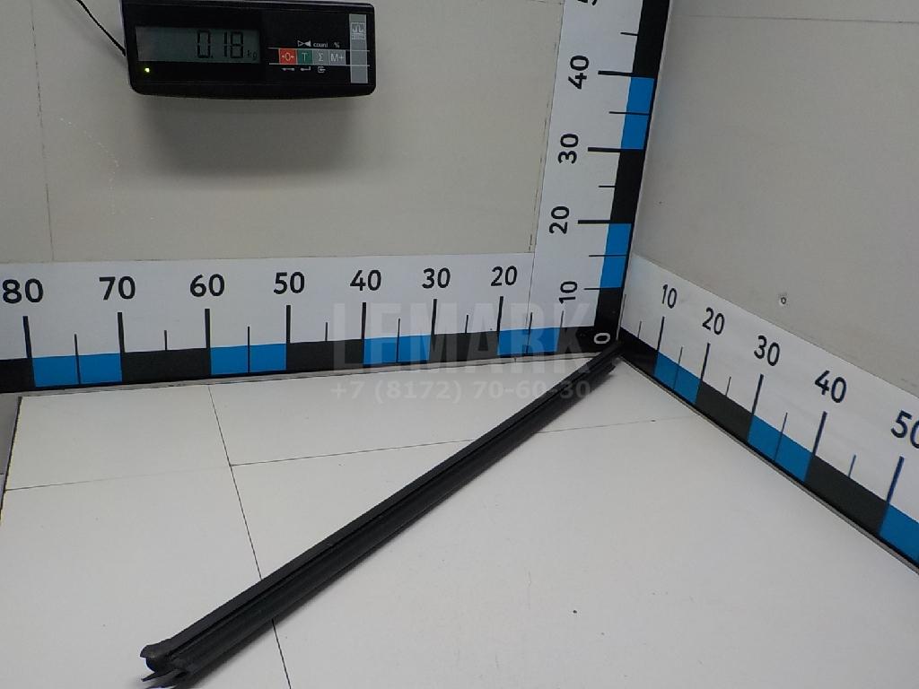 Накладка стекла переднего левого 5NA8374795AP VAG