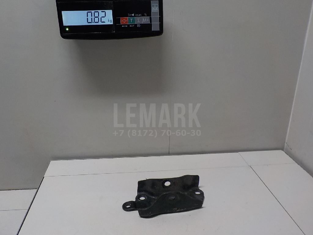 Кронштейн заднего рычага 4871742010 Toyota