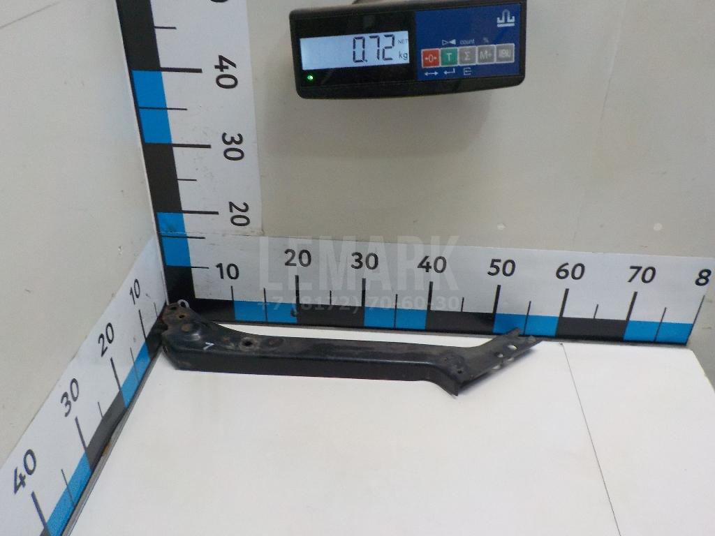 Элемент передней панели 62513JG00A Nissan