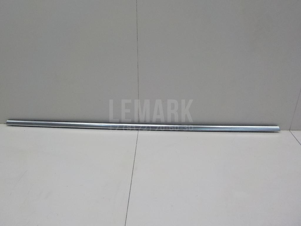 Накладка стекла заднего левого