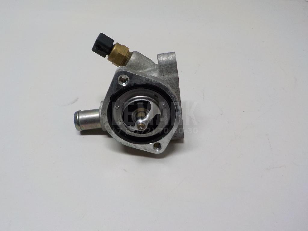 Корпус термостата 256112A010 Hyundai-Kia