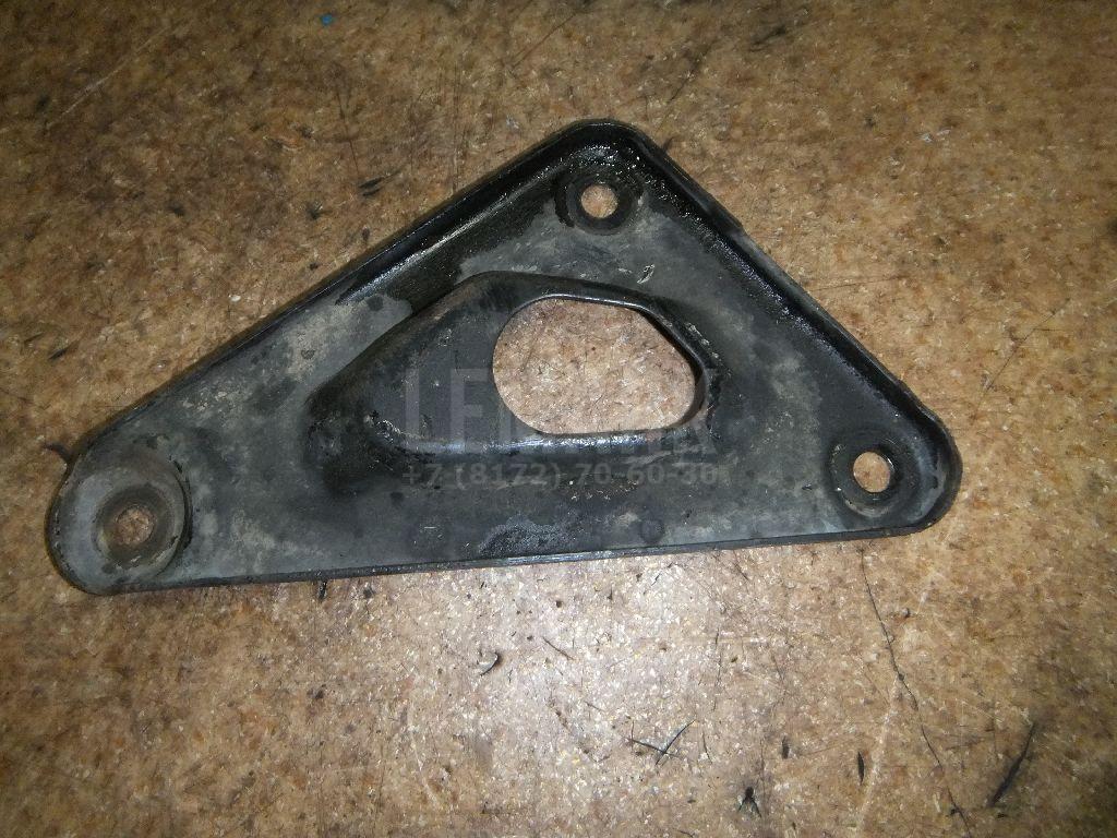 Кронштейн передней балки 90498747 GM