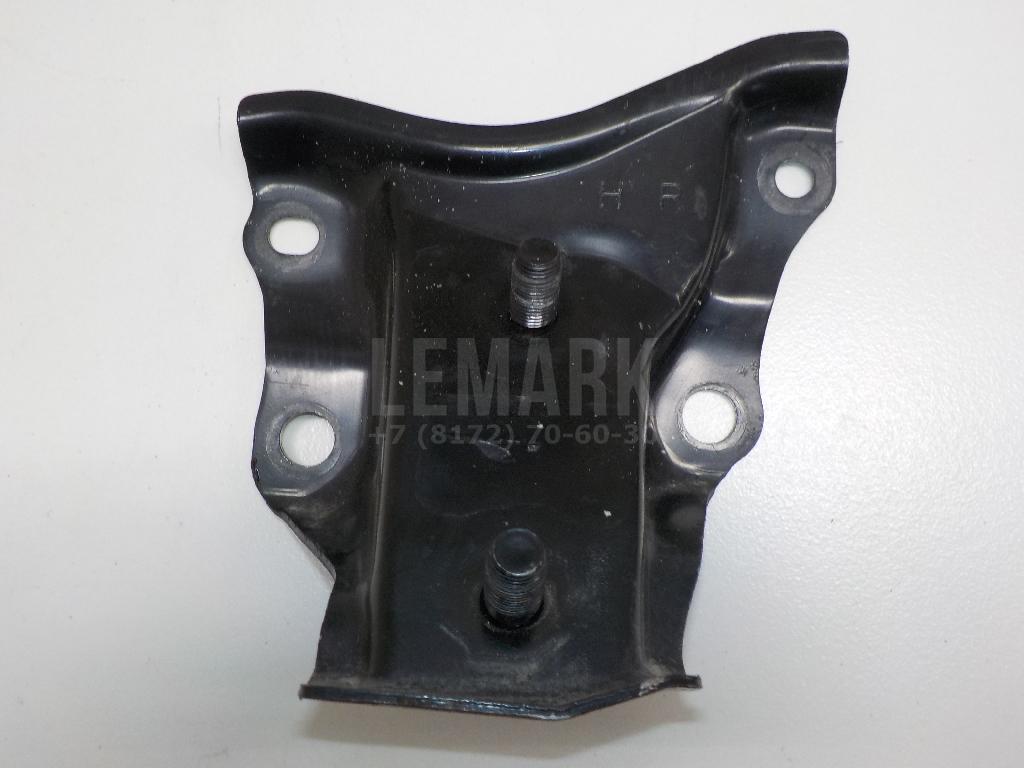 Кронштейн задней балки 5159748010 Toyota
