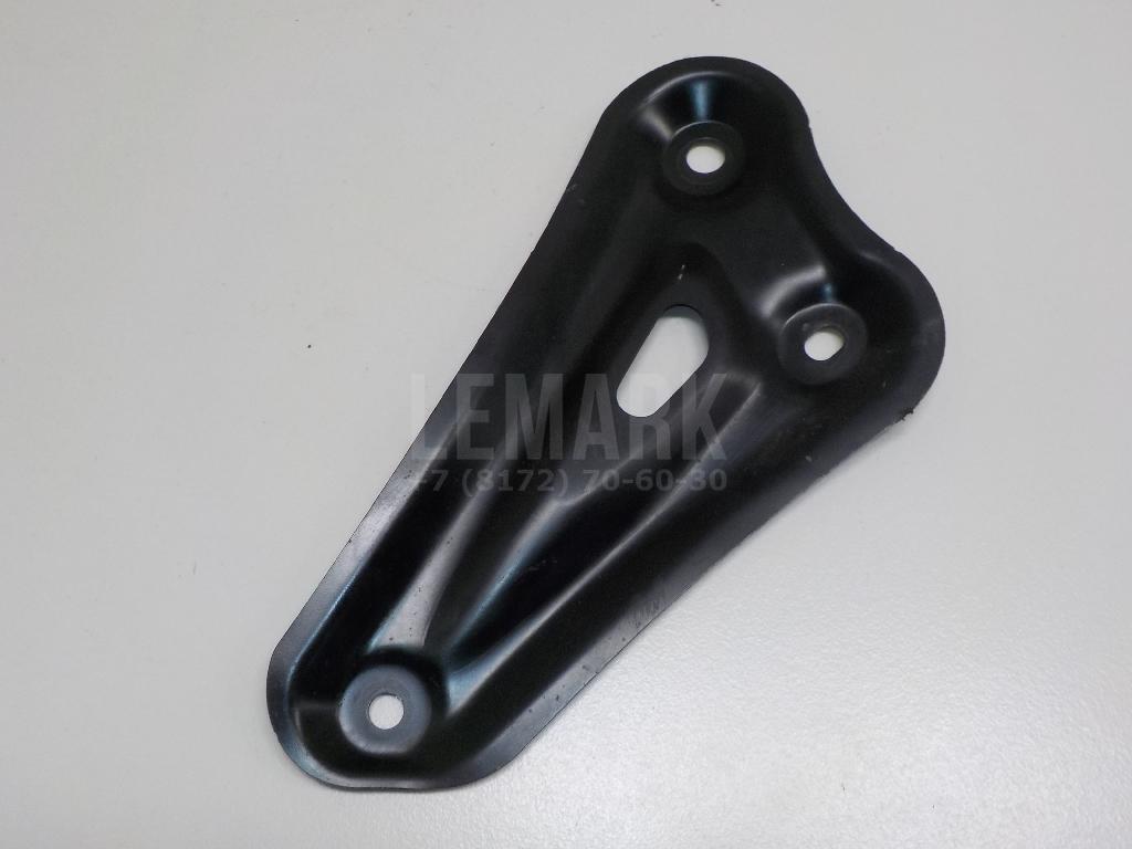 Кронштейн задней балки 5365448010 Toyota