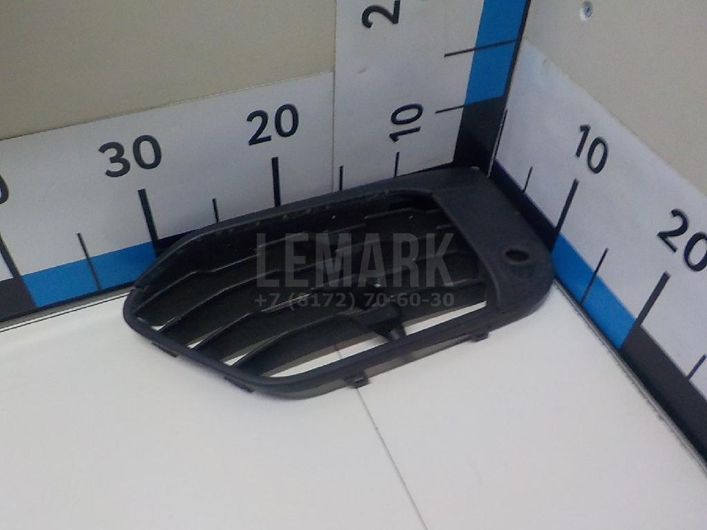 Решетка в бампер левая для  BMW 1-serie E82/E88 2007-2013