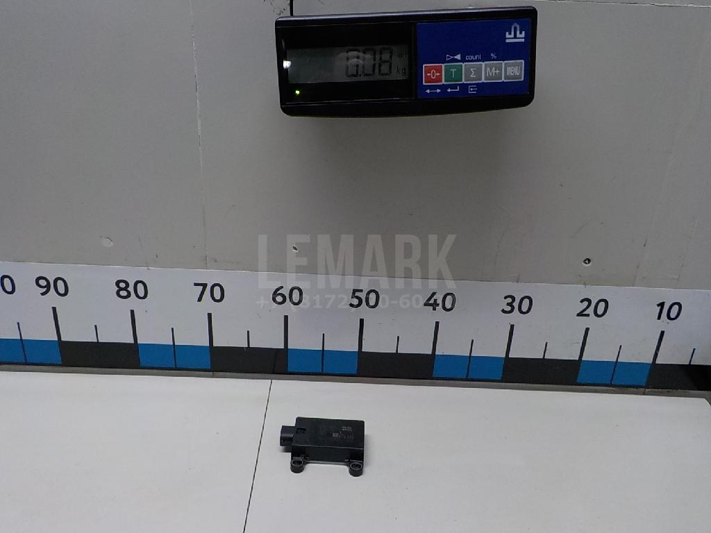Датчик ускорения 956902P000 Hyundai-Kia