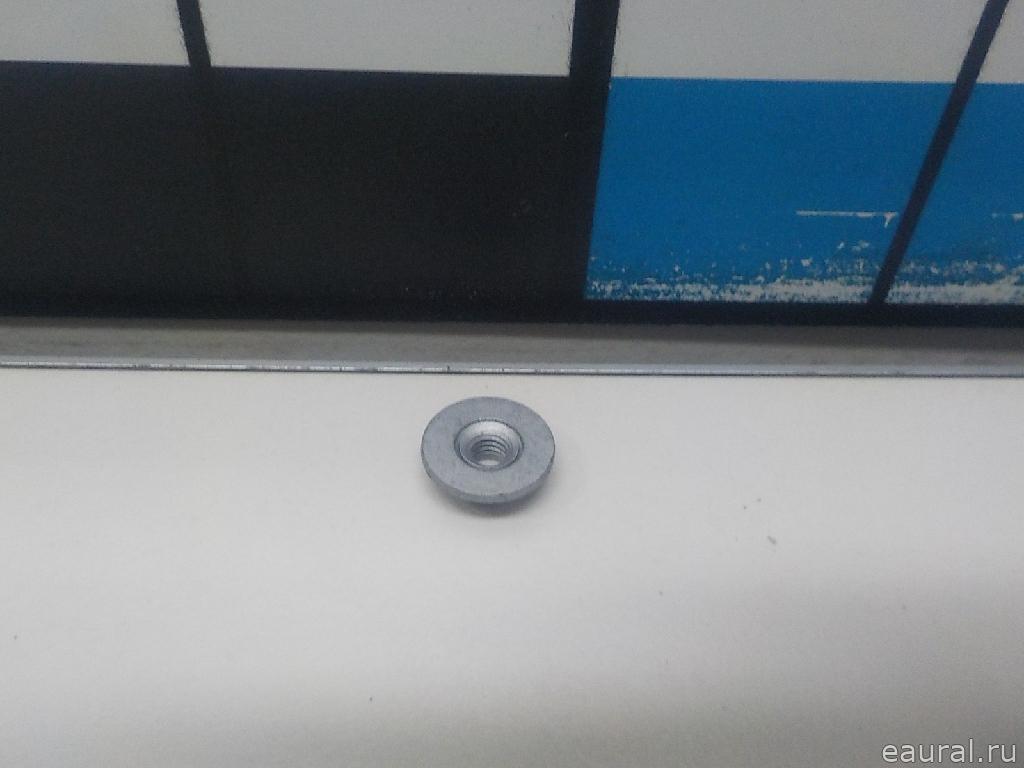 Гайка