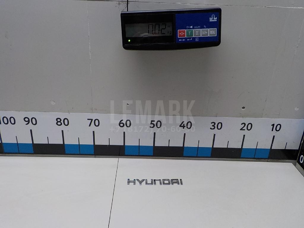 Эмблема на крышку багажника 863102S020 Hyundai-Kia