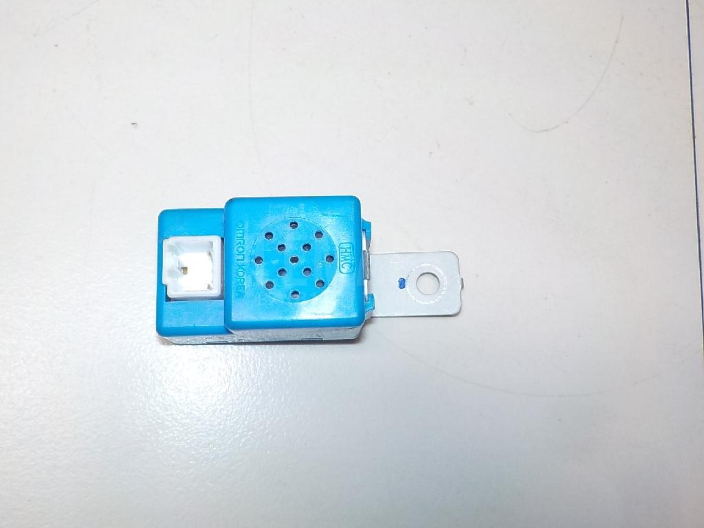 Зуммер двери багажника 957103K000 Hyundai-Kia
