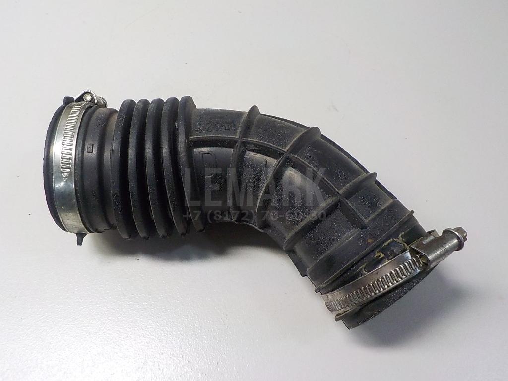 Патрубок воздушного фильтра 1657500Q0F Nissan