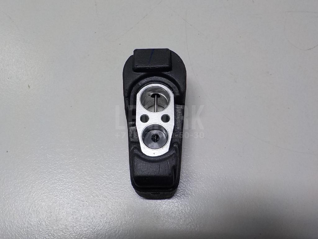 Клапан кондиционера 8851564010 Toyota