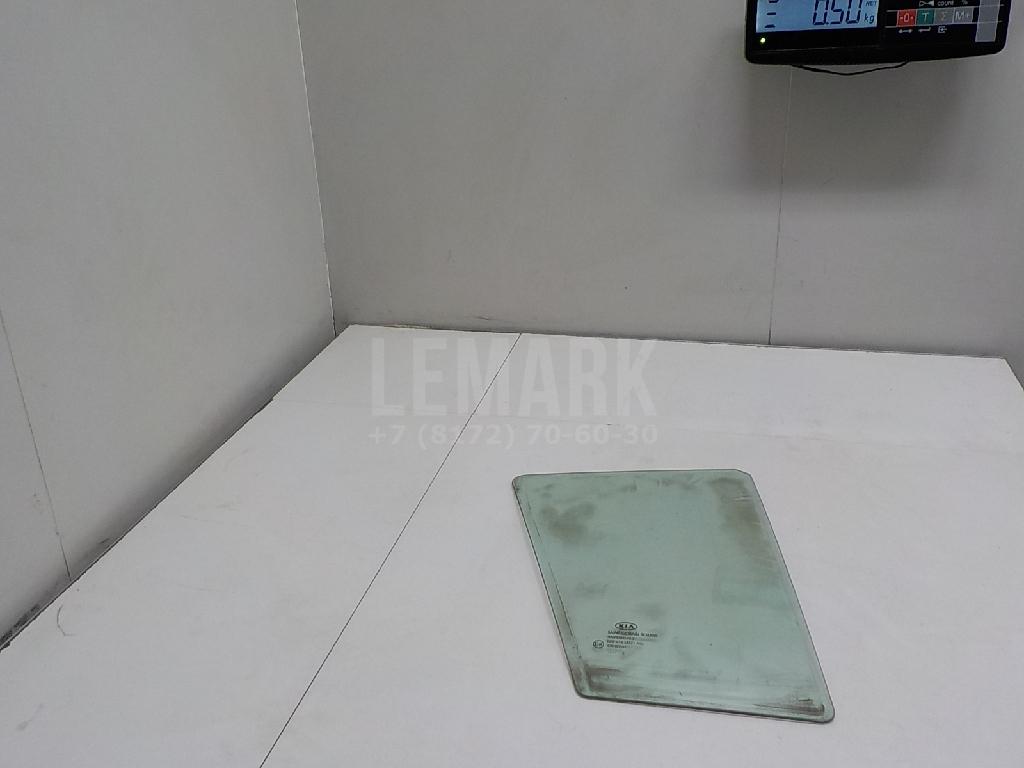 Стекло двери задней правой (форточка) 834273U000A Hyundai-Kia