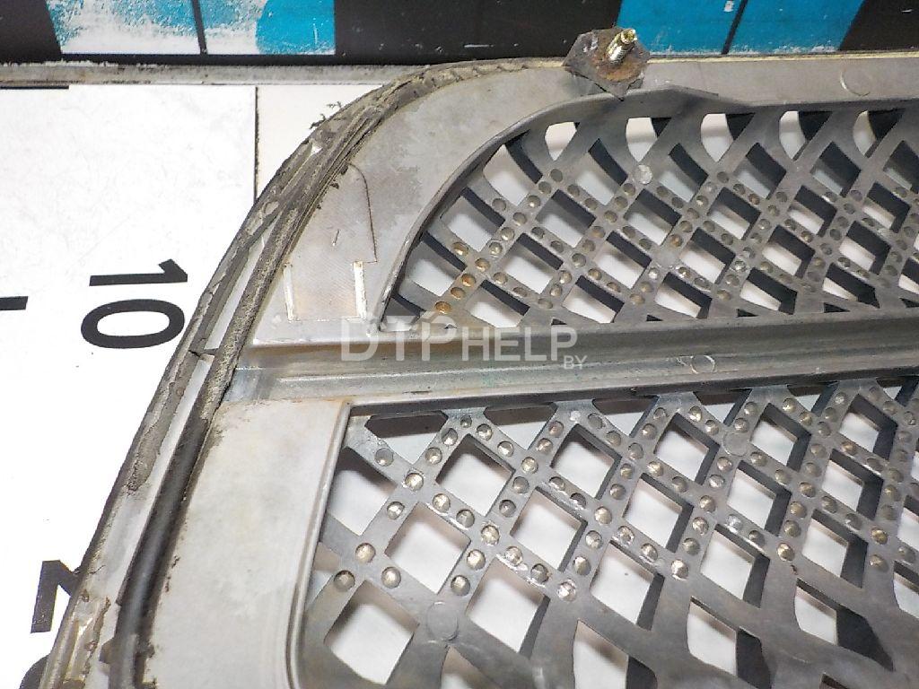 Фото Решетка радиатора для Kia Carnival  2000