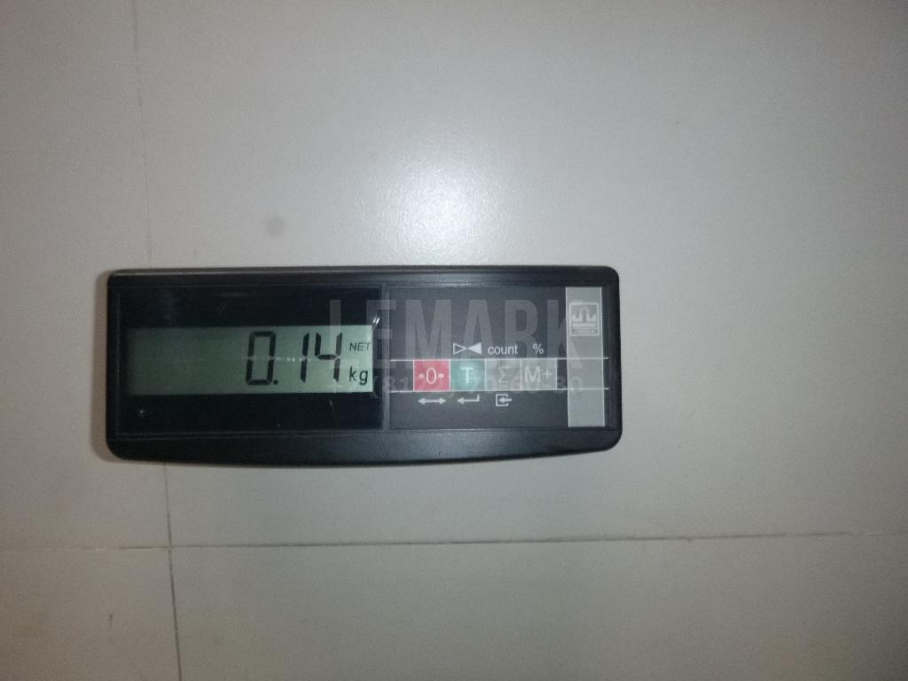 Поводок стеклоочистителя заднего