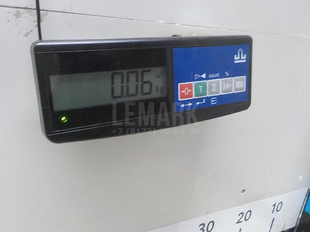 Молдинг задней левой двери