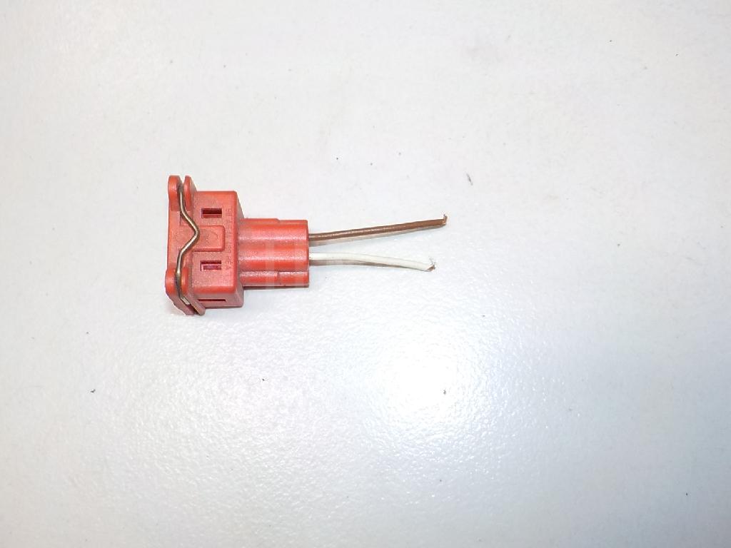 Разъем для  Audi 100/200 [43] 0-1983