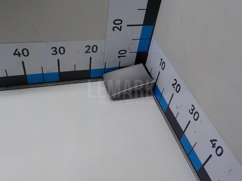 Планка под фонарь левая 5L6813345 VAG