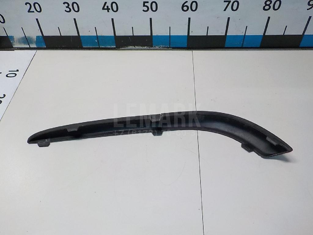 Молдинг заднего бампера левый для  Ford Focus I 1998-2005
