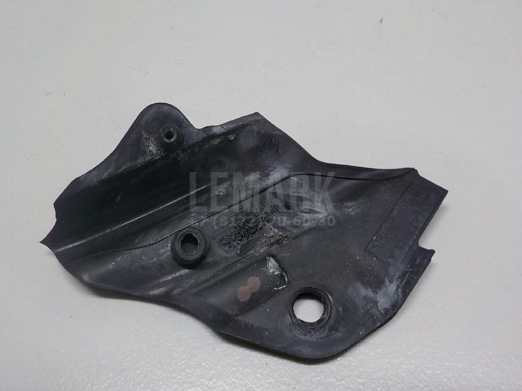 Уплотнитель (внутри) для  BMW 1-serie E82/E88 2007-2013