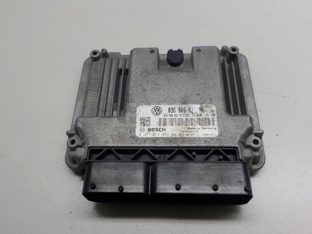 Блок управления двигателем 03G906021QK VAG