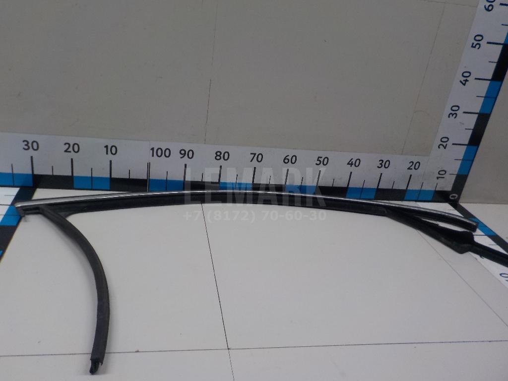 Уплотнитель стекла двери 1K5837432D5AP VAG